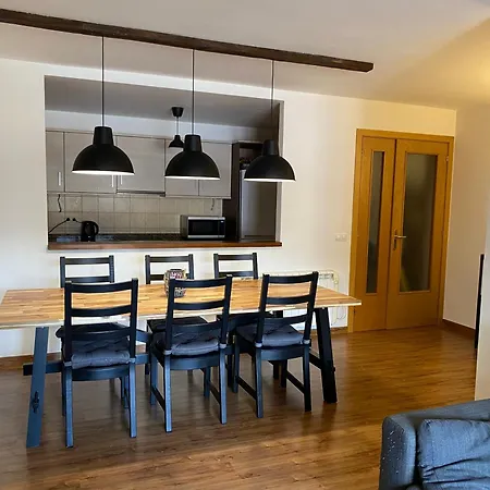 Gold Cadi Apartment